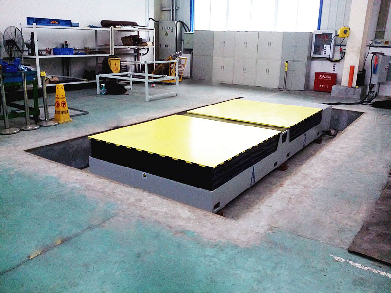 20 Ton 180° Mold Flipper - Image 2