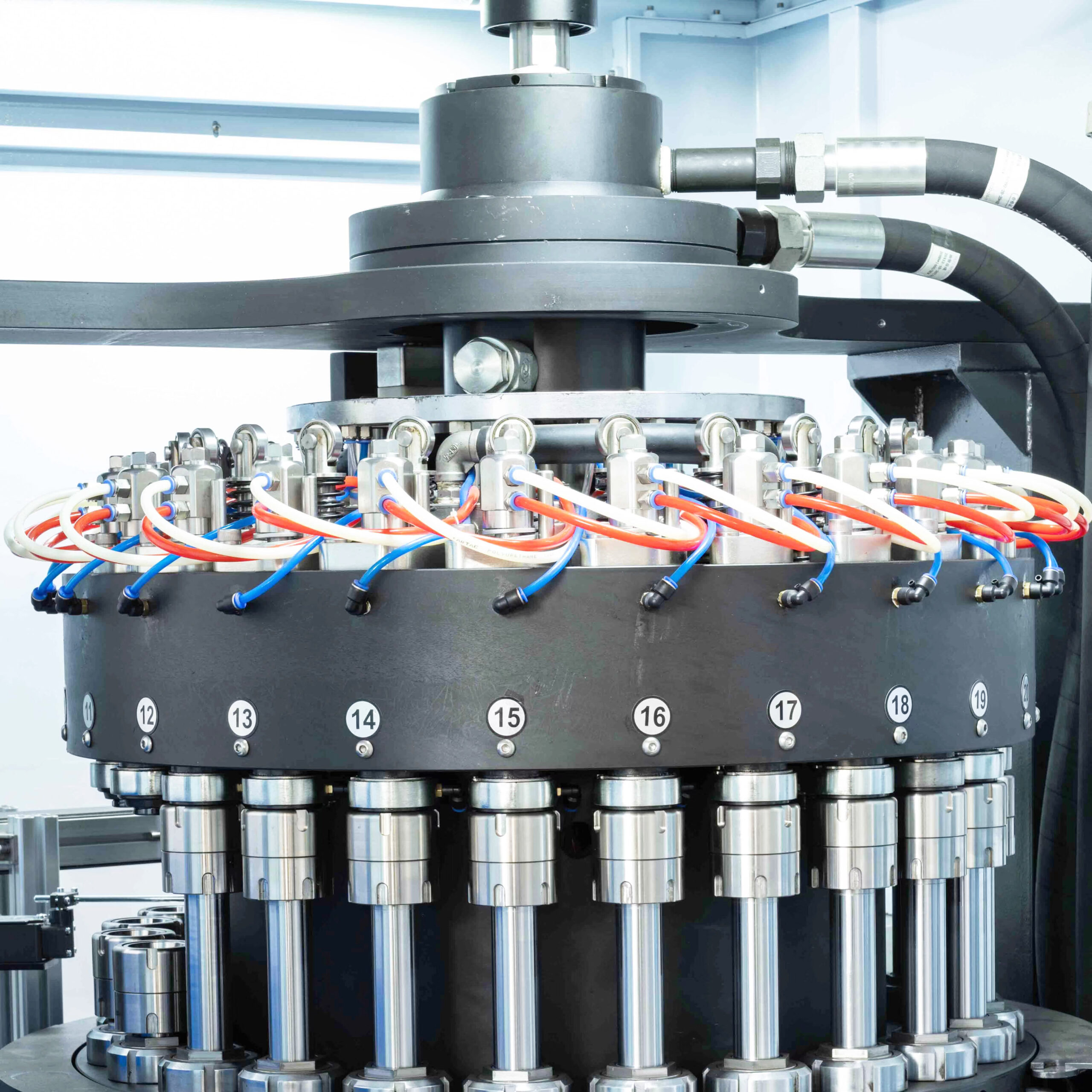 18 Cavities Cap Compression Machine - Image 2